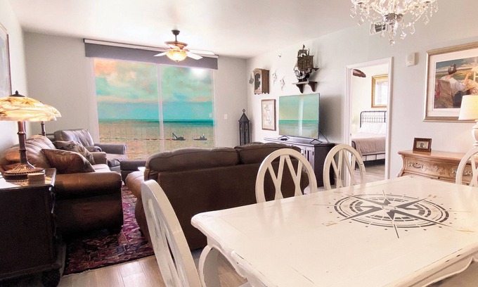 West Panama City Beach Condo | Corner Unit 2 Gulf-Front Masters Free Beach Service Free Golf Everyday!