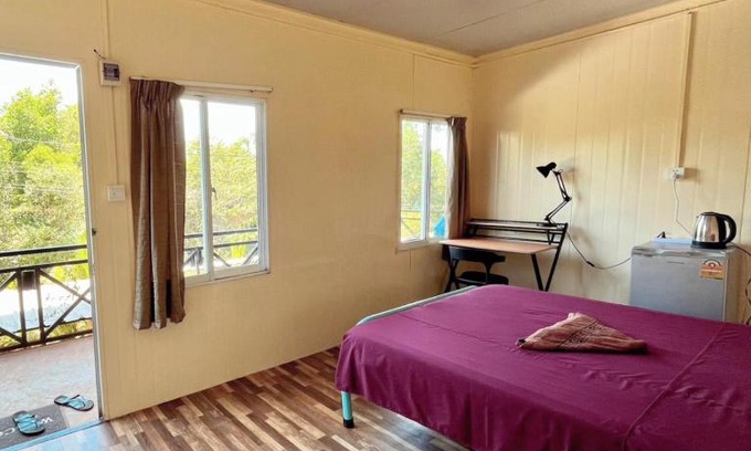 Srae Ambel Hotel | CornerStone Nesat in Nesat Village