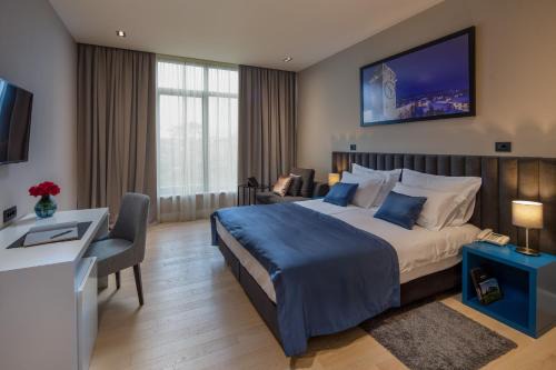 Sinj Bed & Breakfast | Corona B&B