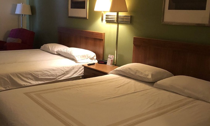 Lindsborg Hotel | Coronado Motel and RV Park