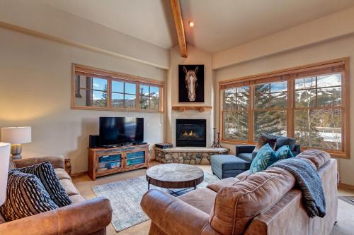 Warrior's Mark Apartment | Corral 304W by Great Western Lodging