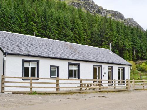 Dunoon House | Corrie Massan