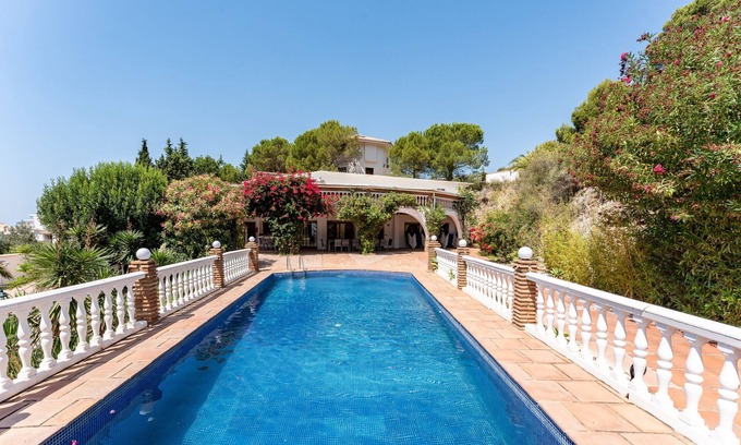 Mijas Villa | "Cortijo Alegría – Up to 28 Guests | Perfect for Groups, Families & Events - Private Pool