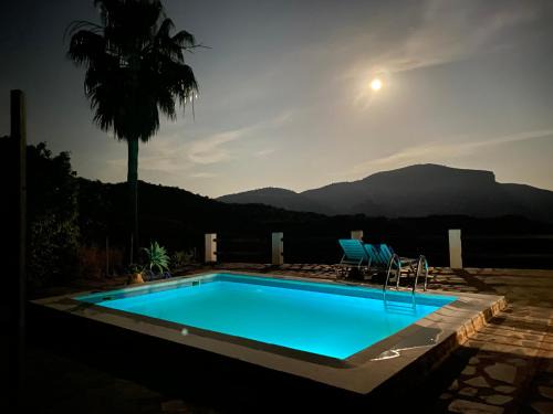 Los Guajares Villa | Cortijo Peña Blanca