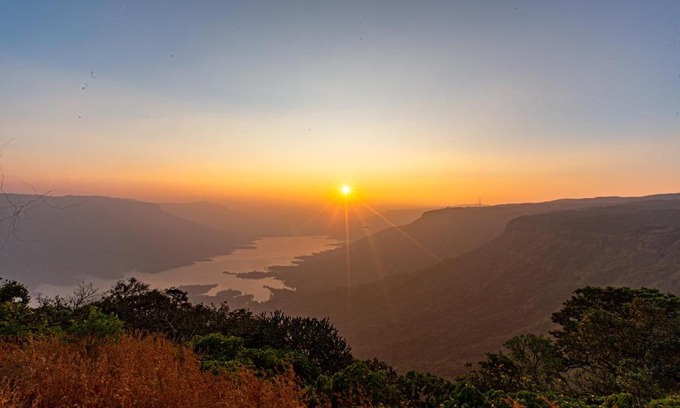 Bajarwadi House | CosmicStays Evergreen Cascade - The Hidden Gem of Mahabaleshwar