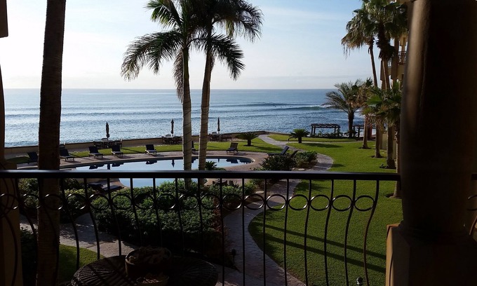 San Jose del Cabo Condo | Costa Azul Oceanfront Condo w/Views, Surf, Swimmable Beach