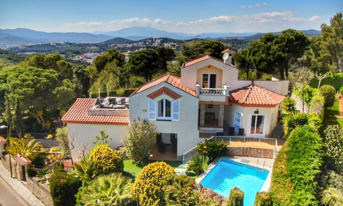 Blanes Villa | CostaBravaNatura - Villa Santa Cristina (beach, sea views)