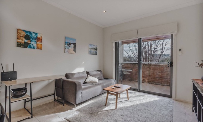 Dickson Apartment | Cosy 1-Bed In Peaceful Location Across From Park