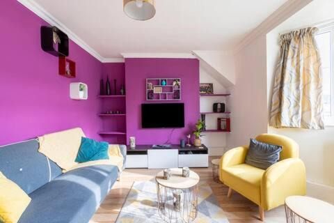 Gascoigne Apartment | cosy 1 bedroom flat near Barking town centre