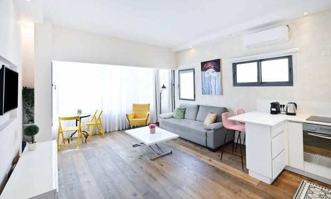 Old North Apartment | Cosy 2BR in the Old North by HolyGuest