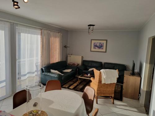 Raversijde Apartment | Cosy 3 bedroom apartment near the beach T112