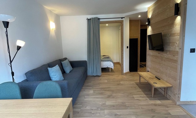 Les Houches Apartment | Cosy 4 bed Apartment, Ski lift and Lake, Chavants Les Houches