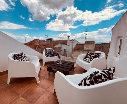 Santo Estevao Apartment | Cosy Alfama Hideout - with rooftop terrace