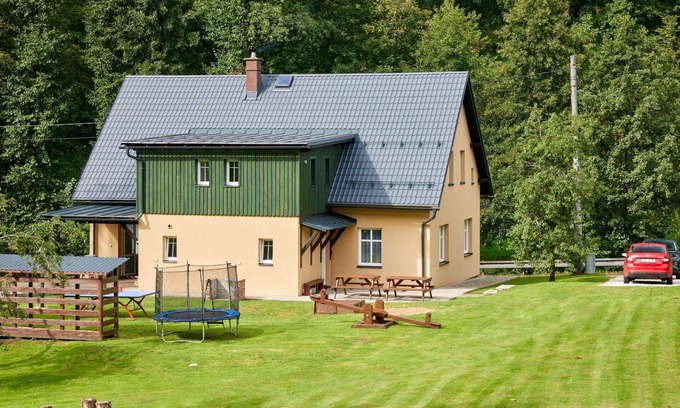 Rudnik Apartment | Cosy apartment for 5 people with WIFI, TV, patio, panoramic view and parking