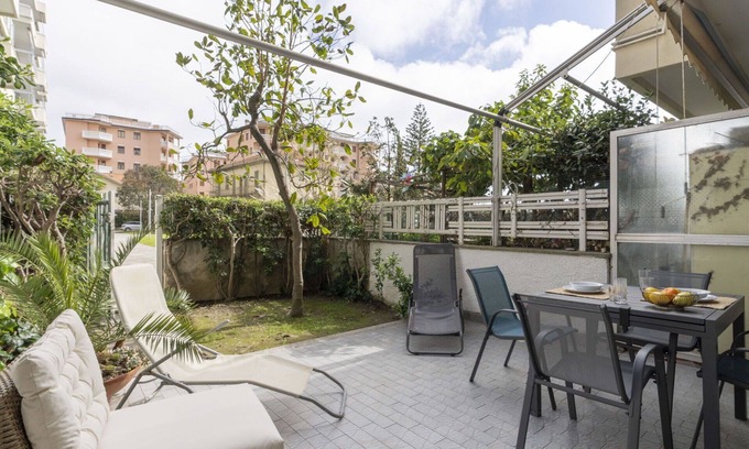 Marina di Andora Apartment | Cosy apartment for 4 guests with WIFI, A/C, terrace and pets allowed