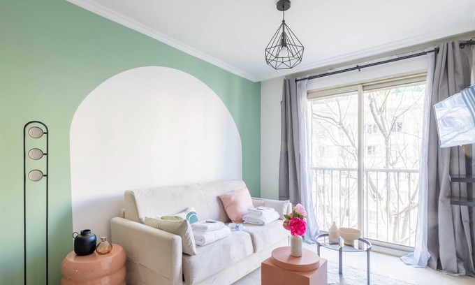 10th Arrondissement Apartment | COSY Apartment - 10th Floor - Mobility Lease
