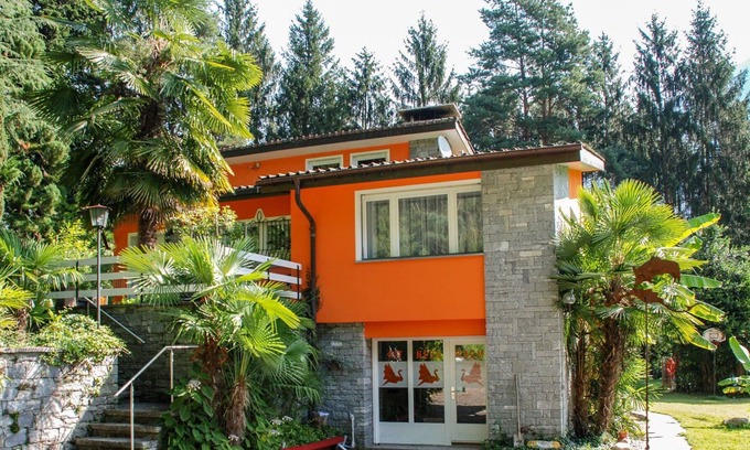 Ponto Valentino Apartment | Cosy apartment for 3 guests with pool, WIFI, TV, patio, pets allowed, panoramic view and parking