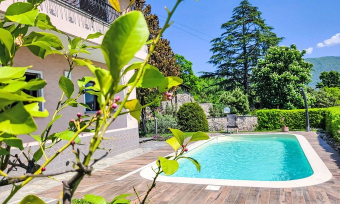 Besazio Apartment | Cosy apartment for 4 people with private pool, WIFI, TV, patio and panoramic view