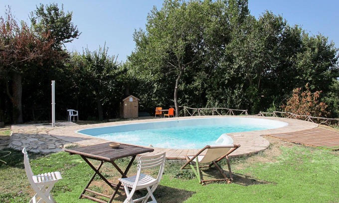 Granarola Apartment | Cosy apartment for 4 people with pool, A/C, WIFI, TV, patio, pets allowed and panoramic view