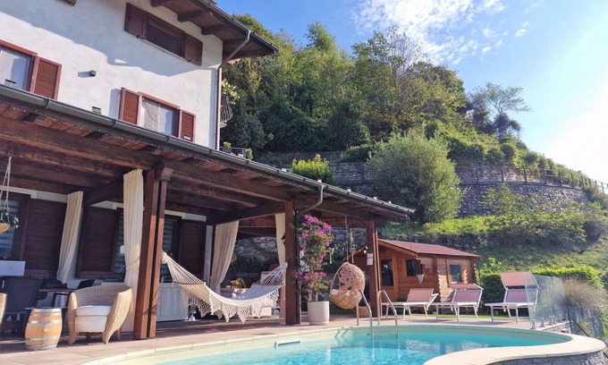 Ardenno Apartment | Cosy apartment for 5 people with pool, WIFI, TV, terrace and parking