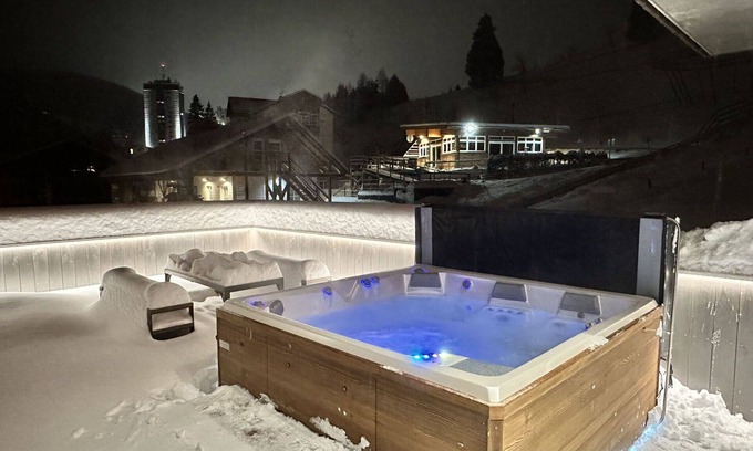 Pec pod Snezkou Apartment | Cosy apartment for 6 guests with hot tub, WIFI, TV, terrace and panoramic view