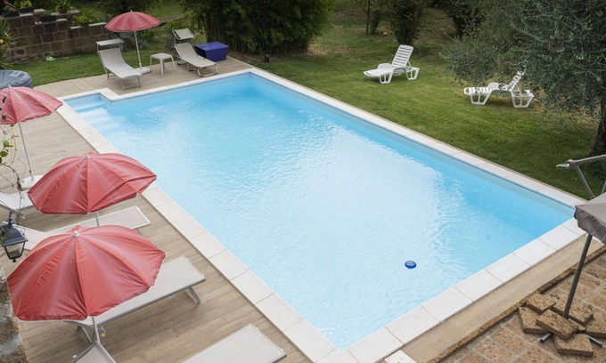 Corchiano Apartment | Cosy apartment for 8 people with pool, WIFI, TV, patio and pets allowed