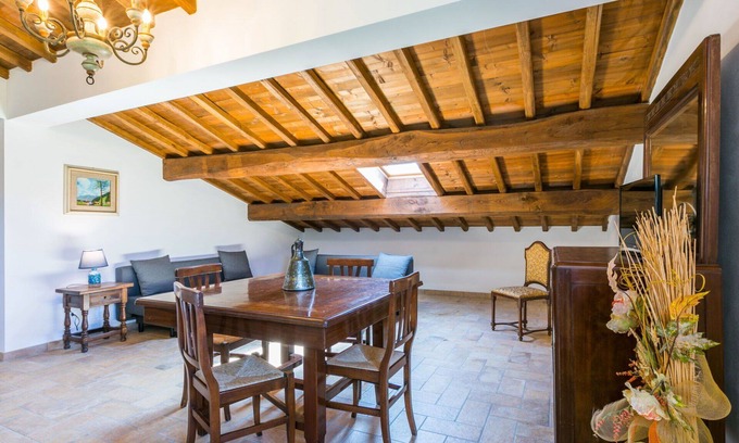 Guardistallo Apartment | Cosy apartment for 4 guests with A/C, pool, WIFI, TV, pets allowed, panoramic view and parking