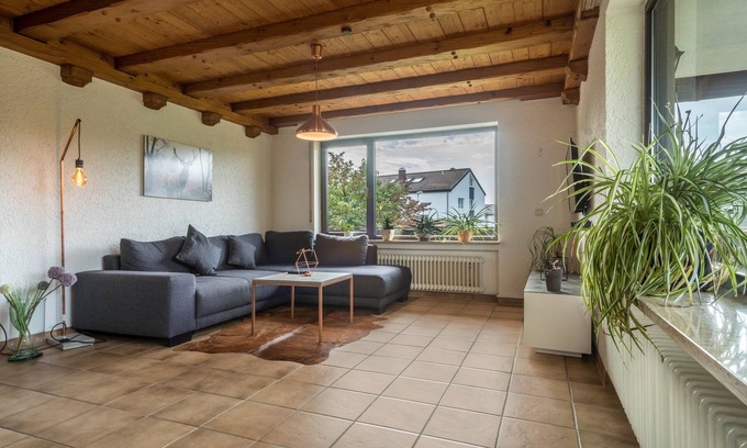 Oberteuringen Apartment | Cosy Apartment “Im Haus Metzger” near Lake Constance with Wi-Fi & Balcony