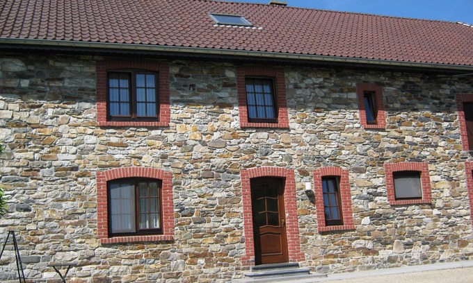 Amel Apartment | Cosy Apartment in Born with Terrace and Garden