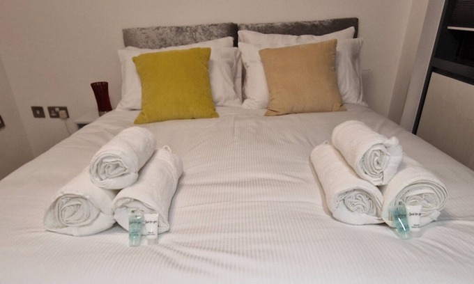 Harlow Apartment | Cosy Apartment In Essex