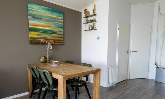 Municipality of Stede Broec House | Cosy apartment in villa for 4 guests with WIFI, TV, terrace and parking