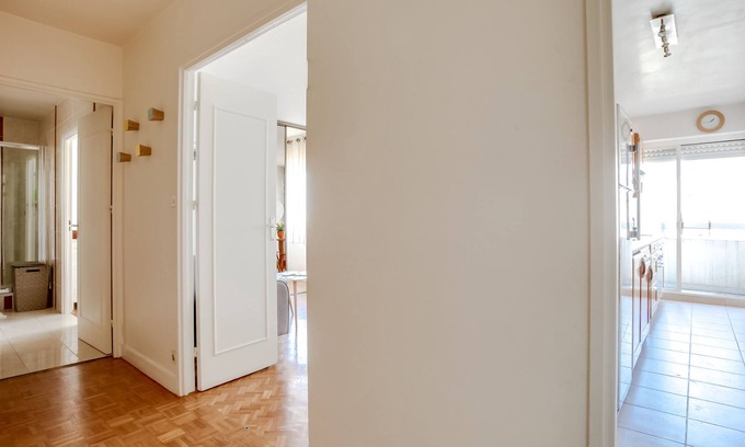 Saint-Lambert Apartment | Cosy apartment in the heart of Paris