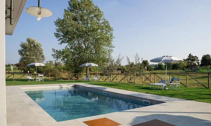 Larciano House | Cosy apartment in villa for 2 people with pool, A/C, WIFI and TV