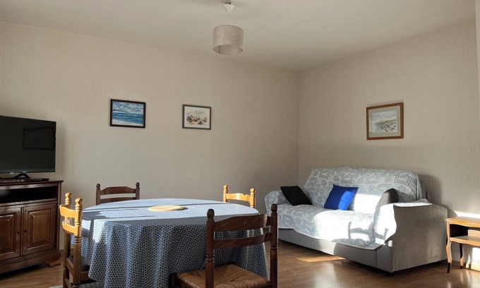 Royan Apartment | Cosy apartment Le Maryflot