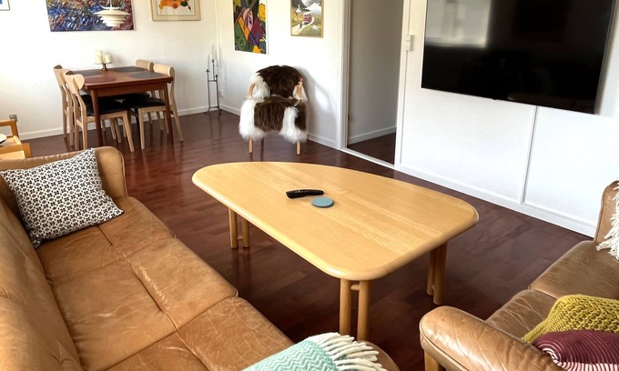 Streymoy Apartment | Cosy apartment near beach, marina & city centre