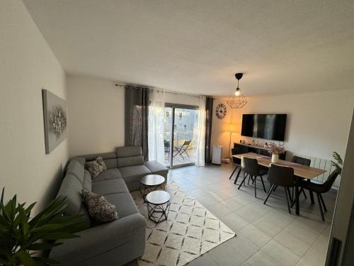 Trois Cocus - Borderouge - Croix-Daurade - Paleficat Apartment | Cosy Appart T3 au pied du métro et commerces