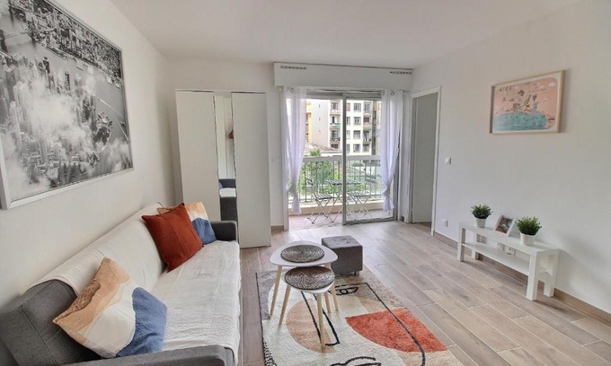 Liberation Apartment | Cosy appartement en plein coeur de la libération