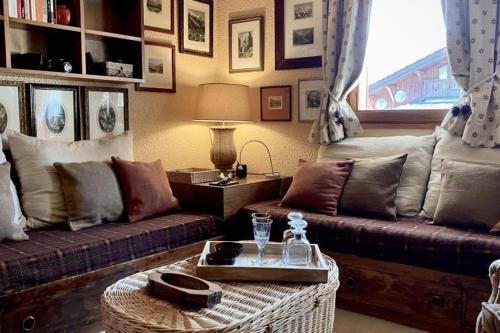 Le Praz Apartment | Cosy Apt For 4 In Courchevel