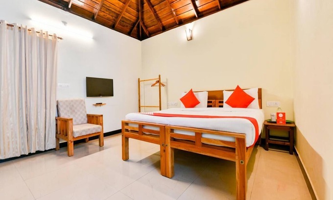Alappuzha Resort | Cosy & Beautiful Greenery Resort