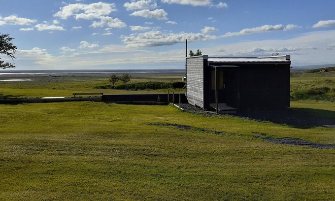Storidalur Cottage | Cosy cabin near Seljalandsfoss
