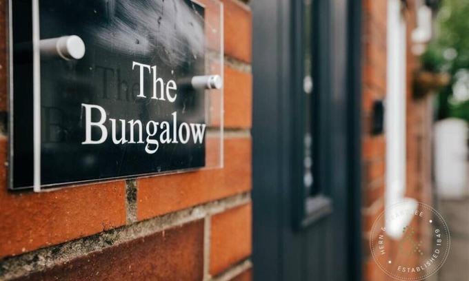 Butetown House | Cosy Central Cardiff Bungalow
