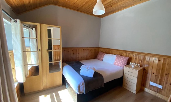 Galway City Centre House | Cosy City Centre Guest Room Shared Home