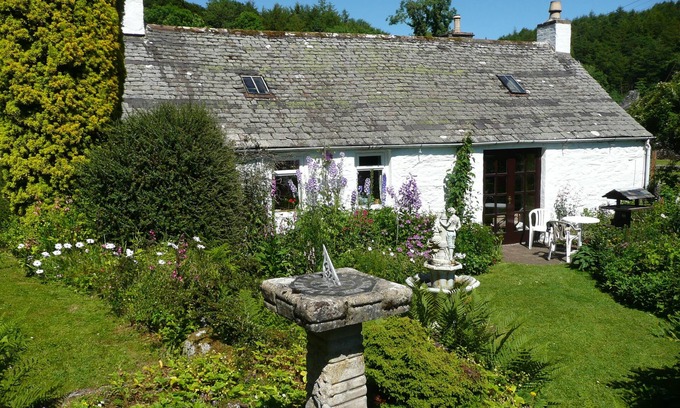 Gatehouse-of-Fleet Cottage | Cosy Cottage in Picturesque Rural Location Near Sea, Garden, Burn, Red Squirrels