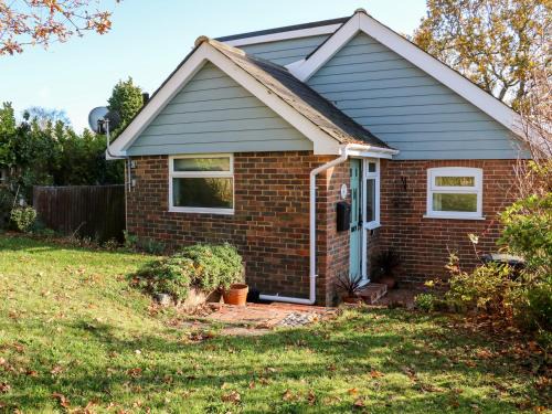 Bexhill-on-Sea House | Cosy Cottage