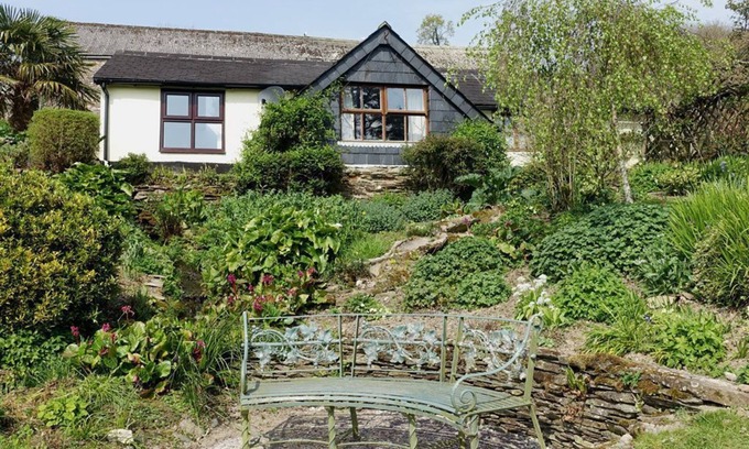 Bugford Apartment | Cosy cottage, rural location, beautiful landscaped gardens with pond and lake