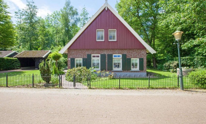Winterswijk - Meddo House | Cosy holiday home with a private garden