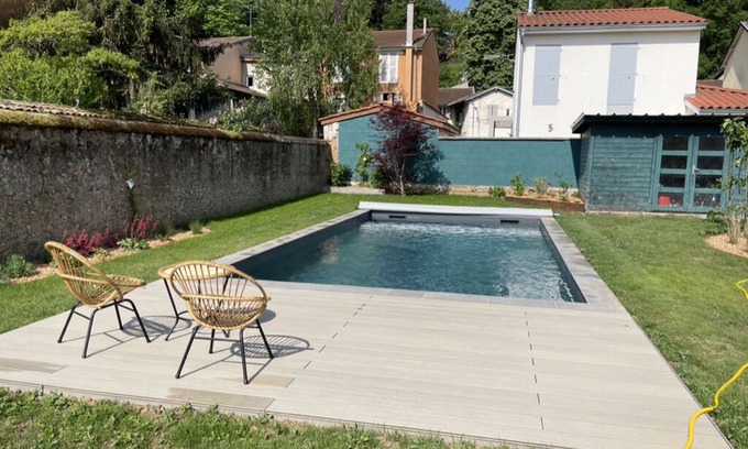 Collonges-au-Mont-d'Or House | Cosy house - pool & garden