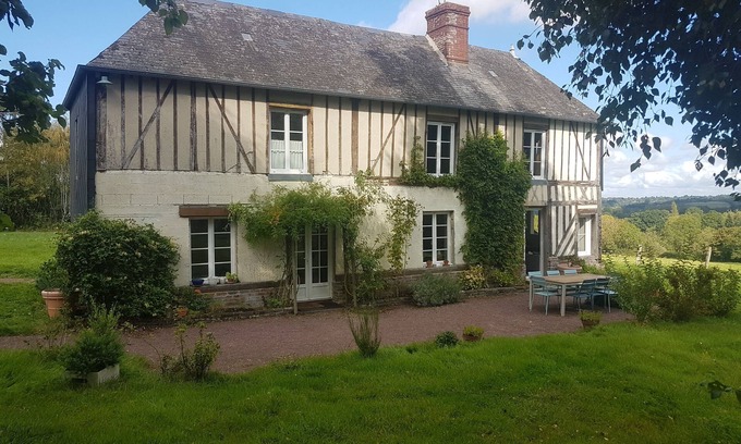 Bonneville-la-Louvet House | Cosy house in Normandy. Fireplace and large garden, near Villages and Beaches.