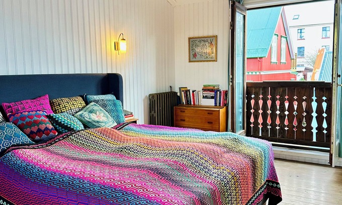 Downtown House | Cosy house in the heart of Downtown Reykjavik - Birta Rentals