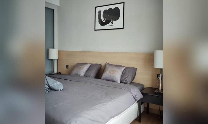 Taman Melaka Raya Apartment | Cosy King The Straits Suite 705 by Elefen Homestay